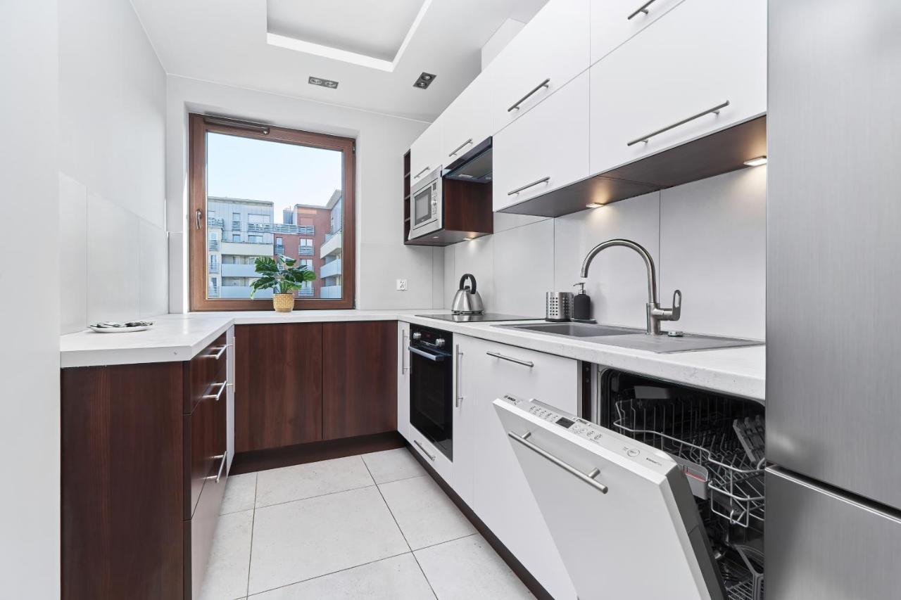 Nowa Teczowa Apartments Promenada Staromiejska By Noclegi Renters فروتسواف المظهر الخارجي الصورة